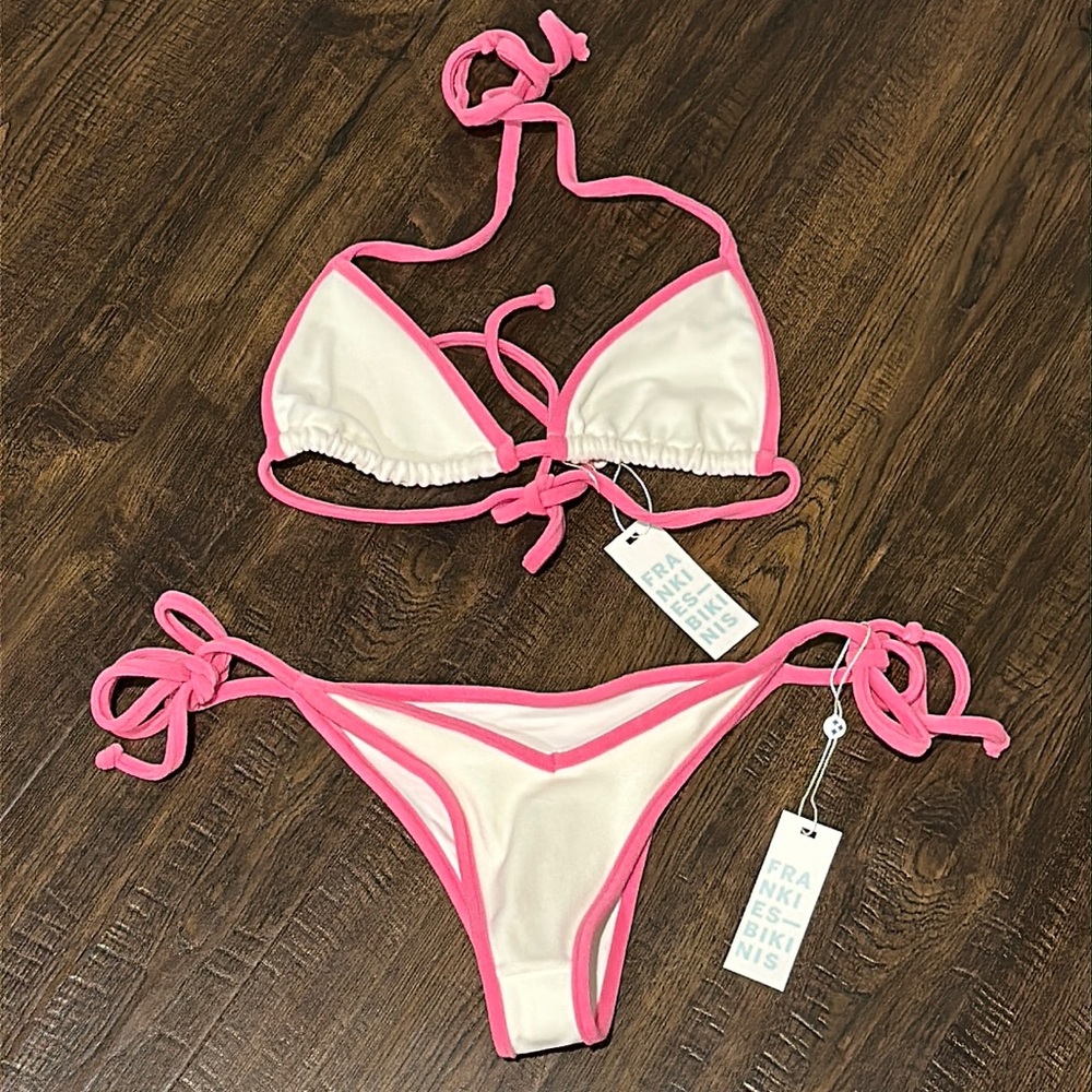 FRANKIES BIKINI TERRY TOP & BOTTOM